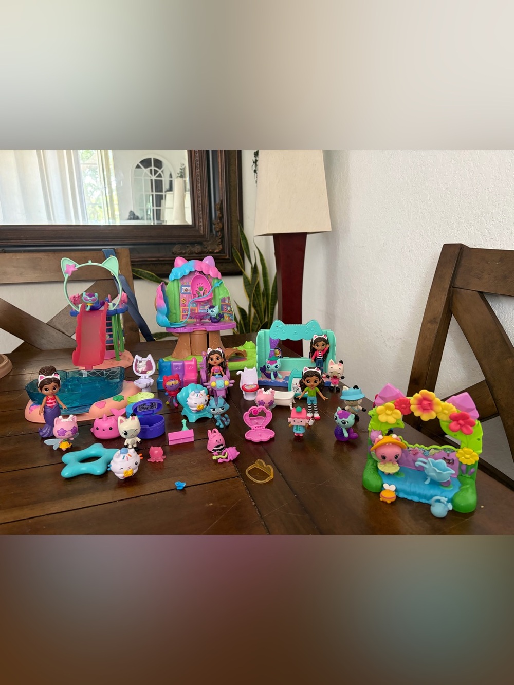 Gabbys Dollhouse Kitty Fairy’s Garden Treehouse With extras